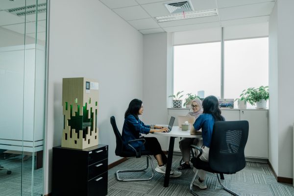 Fotobioreaktor dalam ruangan untuk Penangkapan Karbon